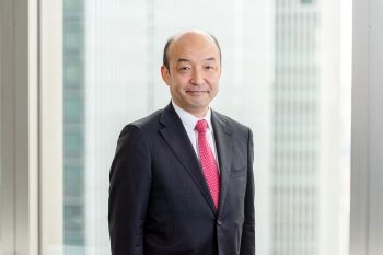上級主席研究員 深津 嘉成（FUKATSU Yoshinari）