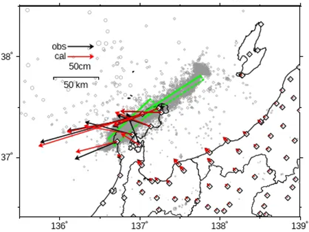 図 2 測地観測網から推定された本地震の断層モデル。図中緑の矩形が推定された断層を示す。