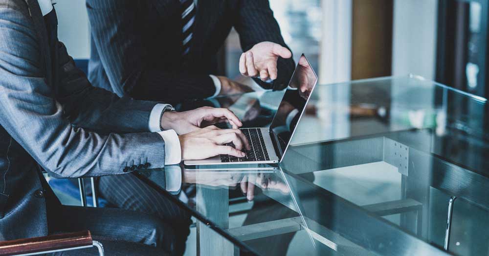 国土交通省認定運輸安全マネジメント評価員を含む専門コンサルタントチーム